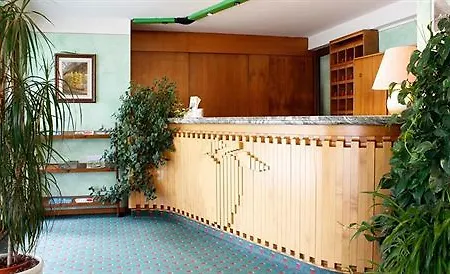 Aparthotel Apfel 3*